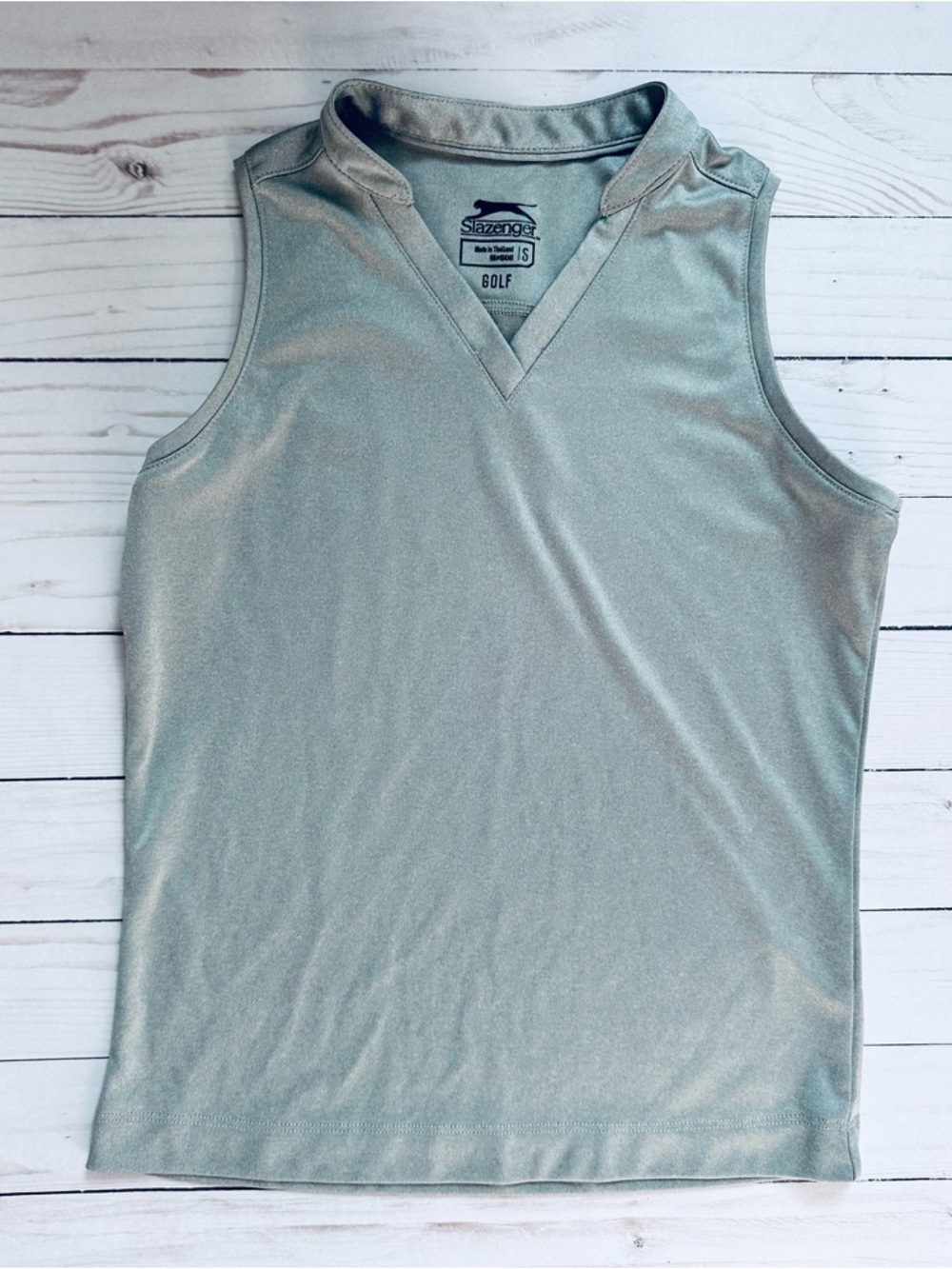 Girls Slazenger Golf Top (size small)